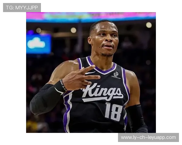 威少24+6+9国王惨败雷霆31分！赛后开会多人被追责施罗德罪魁祸首，威少有几次得分王