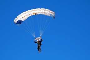 体育装备质量控制体系，体育装备指的是什么