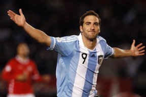 杨瀚森比赛阅读能力提升快速判断局势，杨瀚儒简介