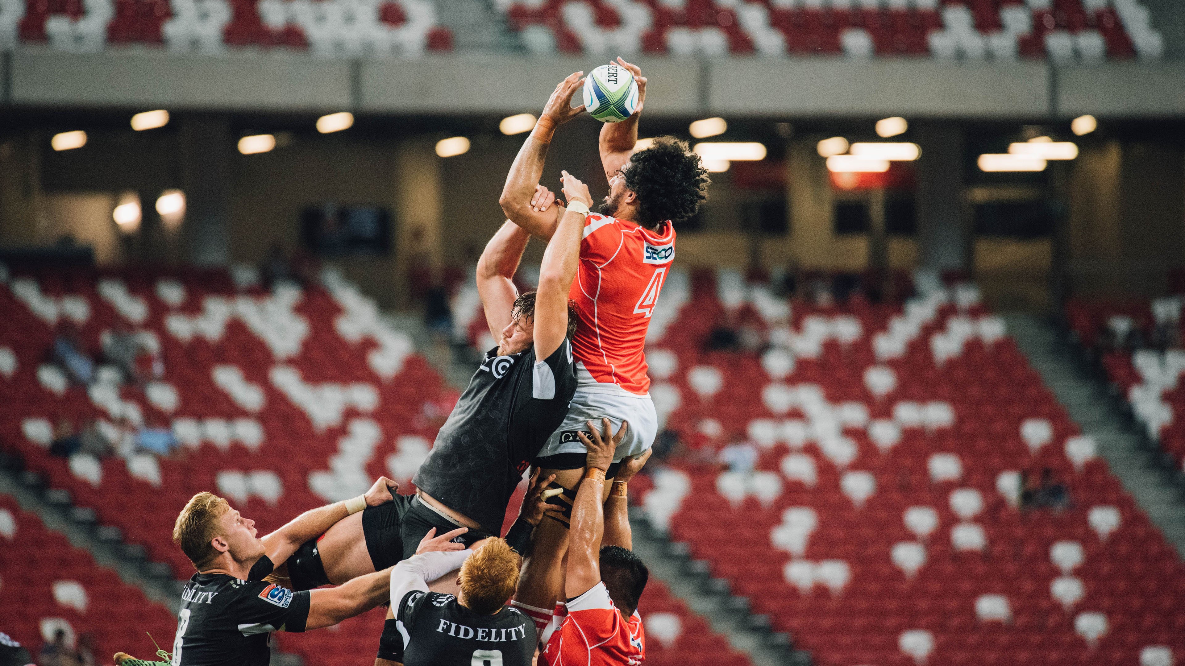 三年技术雷达图：中方均衡性增强